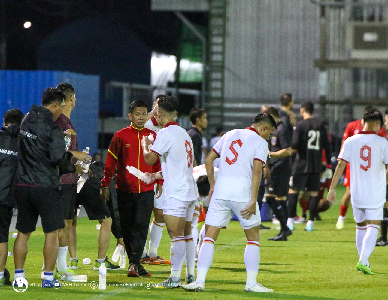 HLV Hoàng Anh Tuấn giúp đội tuyển U.23 Việt Nam chơi ngang ngửa U.23 Bahrain