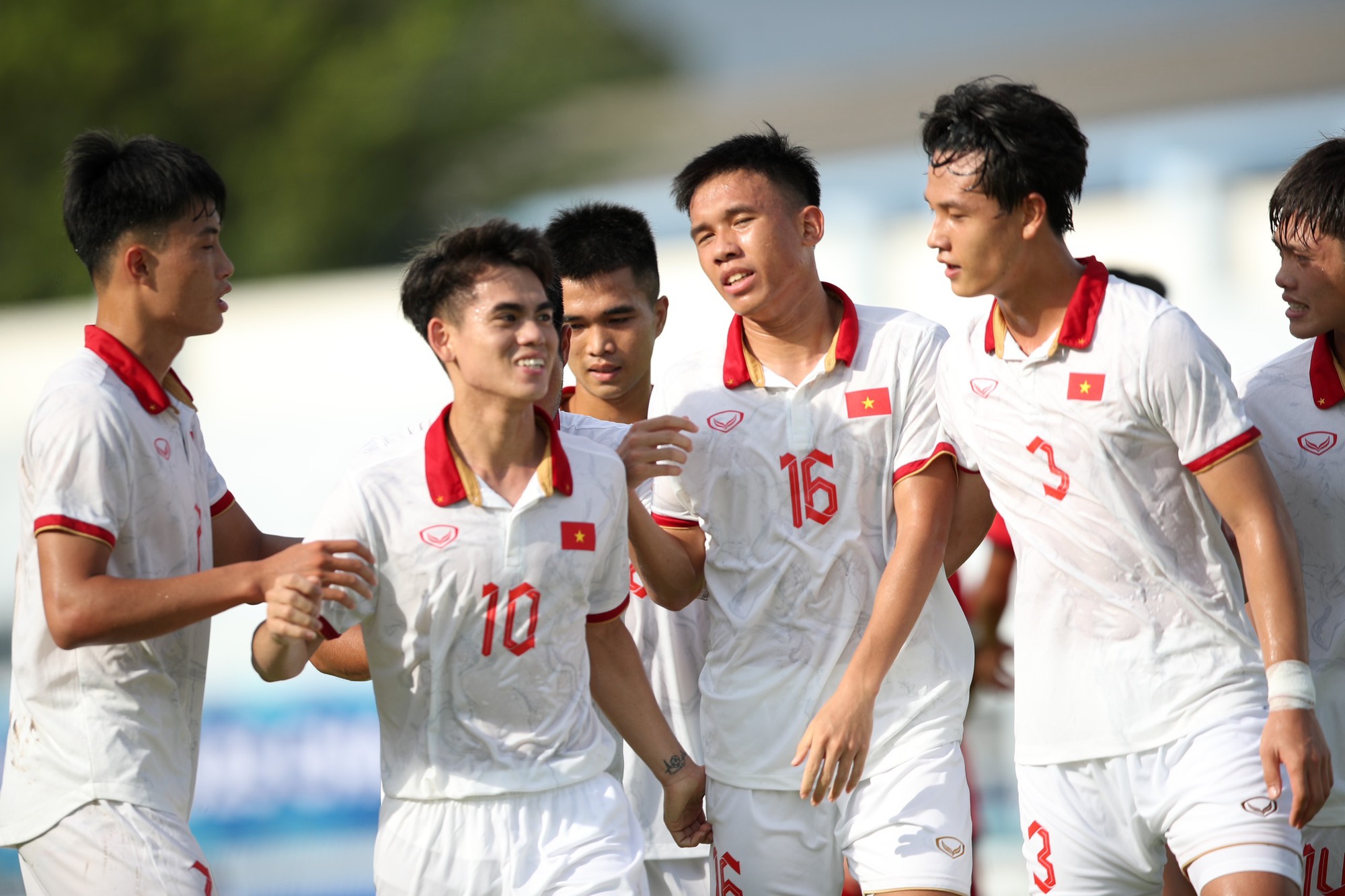 Văn Khang và đội tuyển U.23 Việt Nam có khởi đầu ổn thỏa