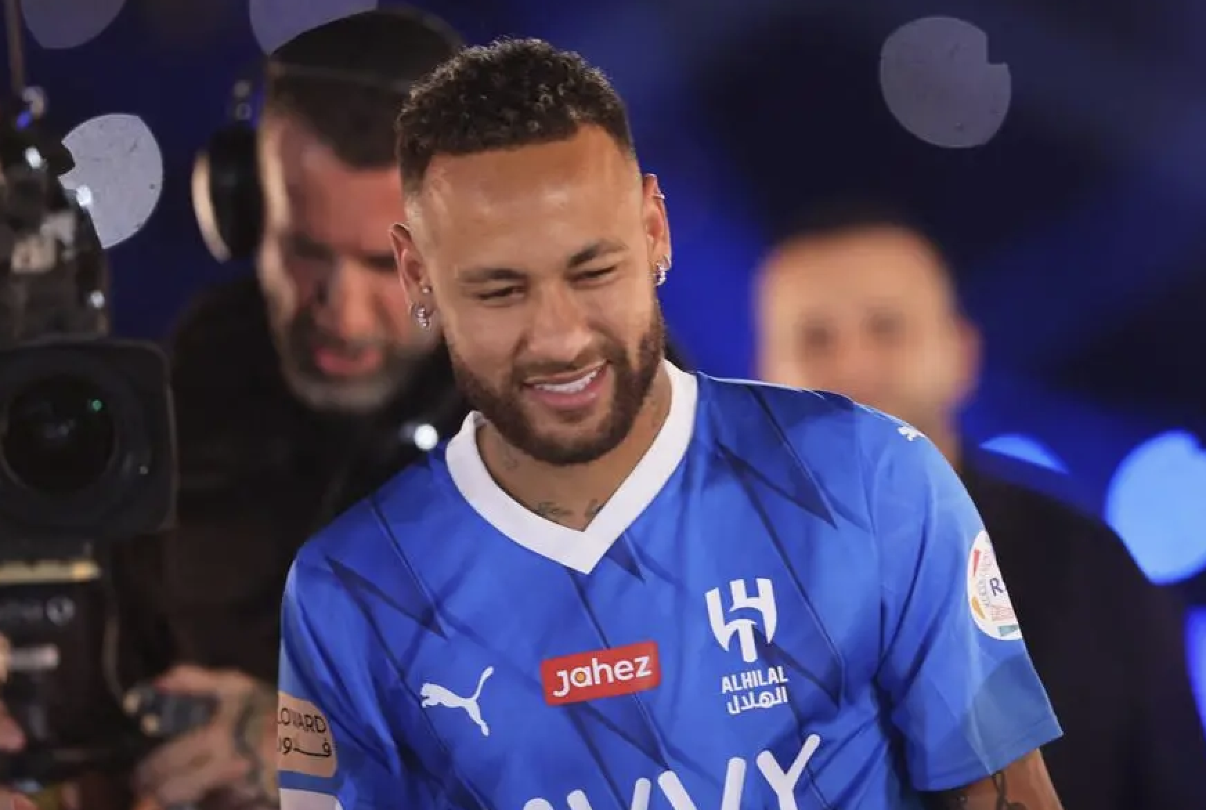 Neymar không hẹn ngày trở lại sau lễ ra mắt hoành tráng cùng CLB Al Hilal