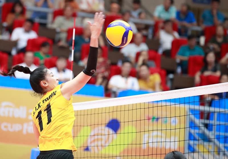 Libero cứu bóng như cầu thủ, đội Việt Nam thắng trận hay nhất giải VTV Cup - Ảnh 4.