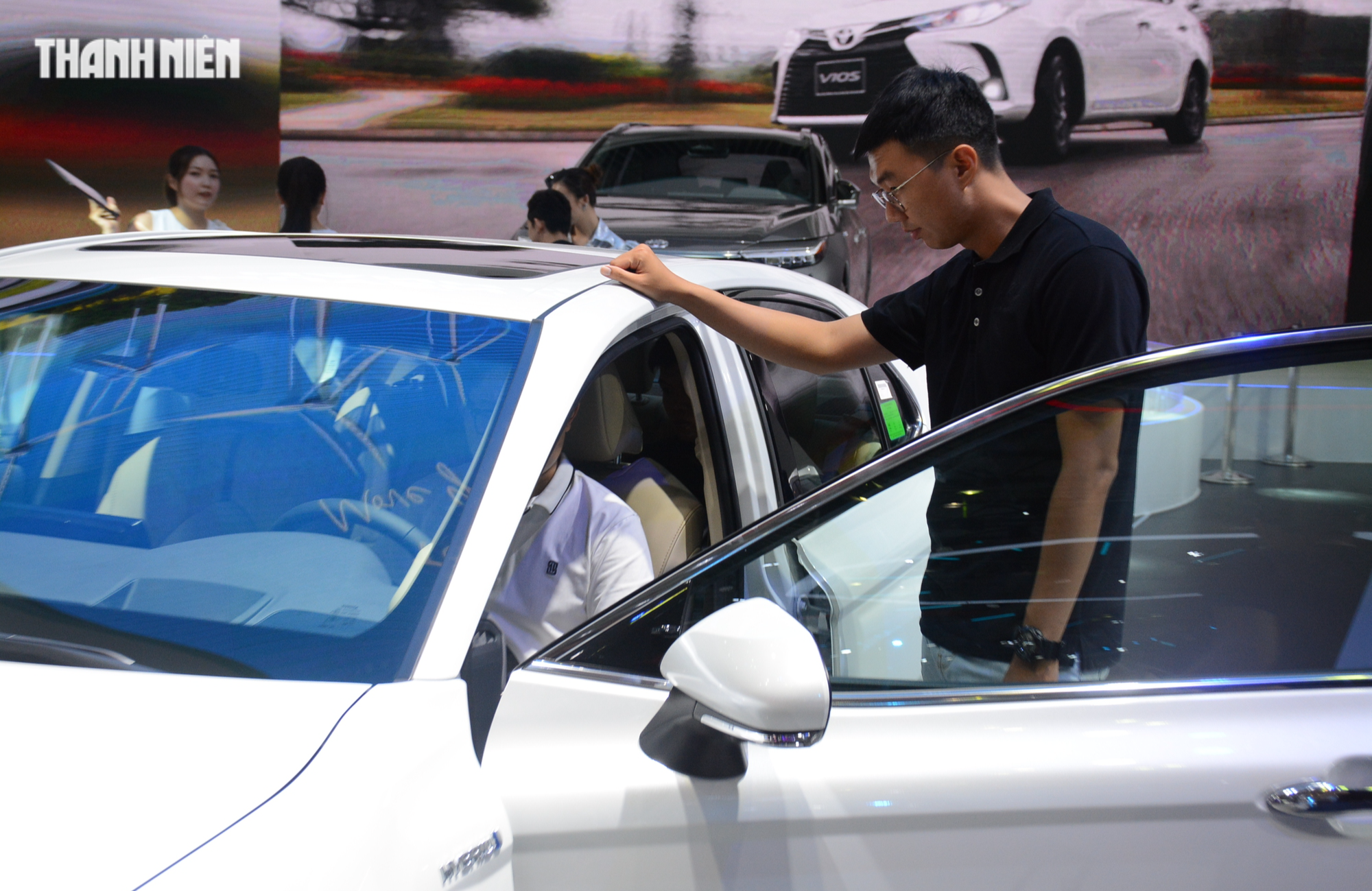 Ô tô 'đại hạ giá' người Việt không còn ngại mua xe trong tháng Ngâu - Ảnh 1.