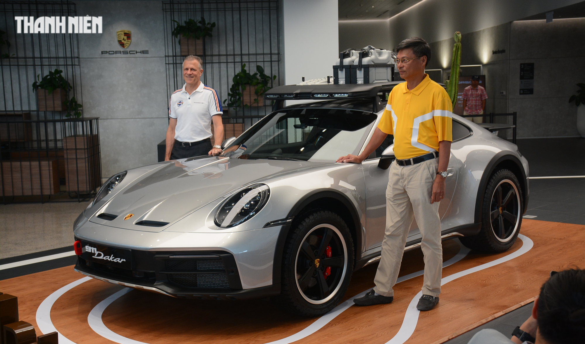 'Hàng hiếm' Porsche 911 Dakar đầu tiên về Việt Nam giá 16 tỉ đồng đã có chủ - Ảnh 2.