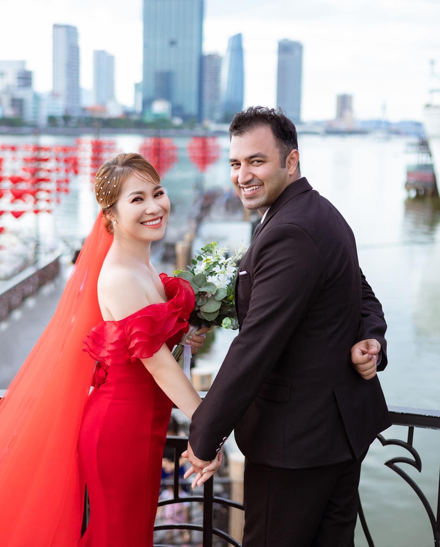Mẹ đơn thân Việt lấy chồng Parkistan sau 3 năm mới biết nhà chồng giàu nức tiếng - Ảnh 1.