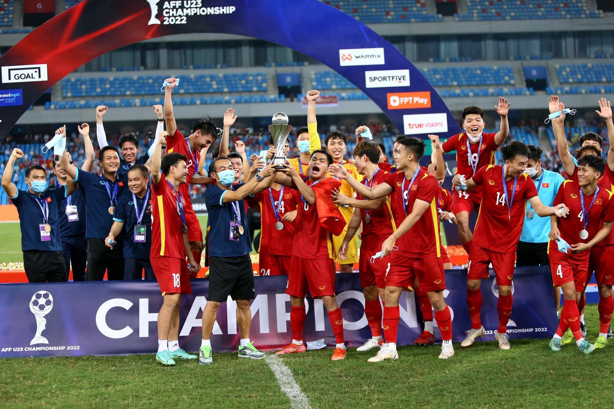 Từ ngôi vô địch Đông Nam Á, nhìn thấy tương lai sáng của U.23 Việt Nam  - Ảnh 12.