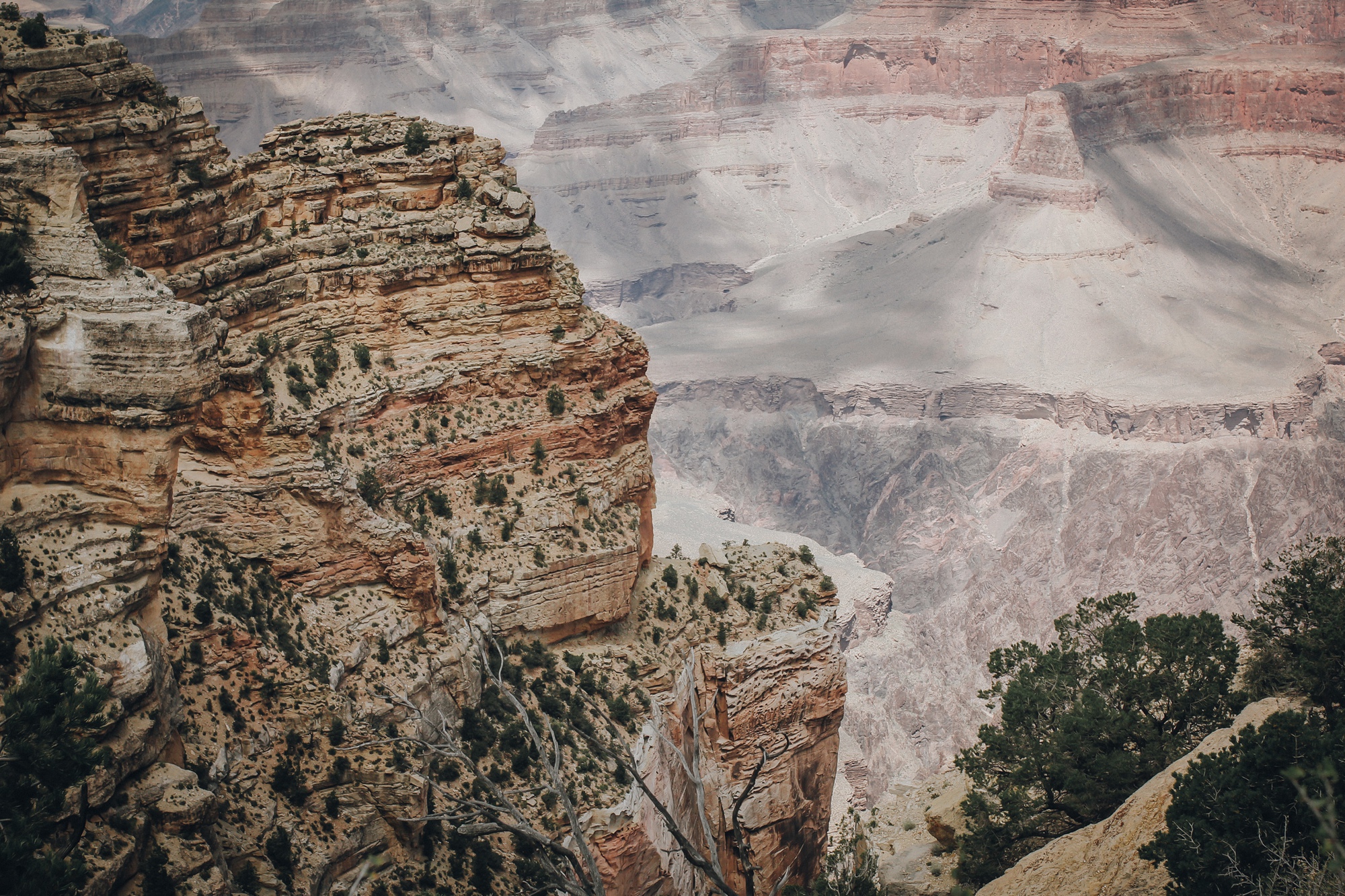 Kỳ quan Grand Canyon - Bản hòa ca của núi non và vực thẳm - Ảnh 8.