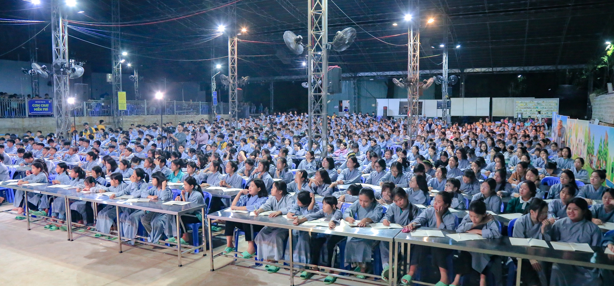 Thượng tọa Thích Chân Quang: Đại lễ Vu lan, báo hiếu cha mẹ thế nào? - Ảnh 5.