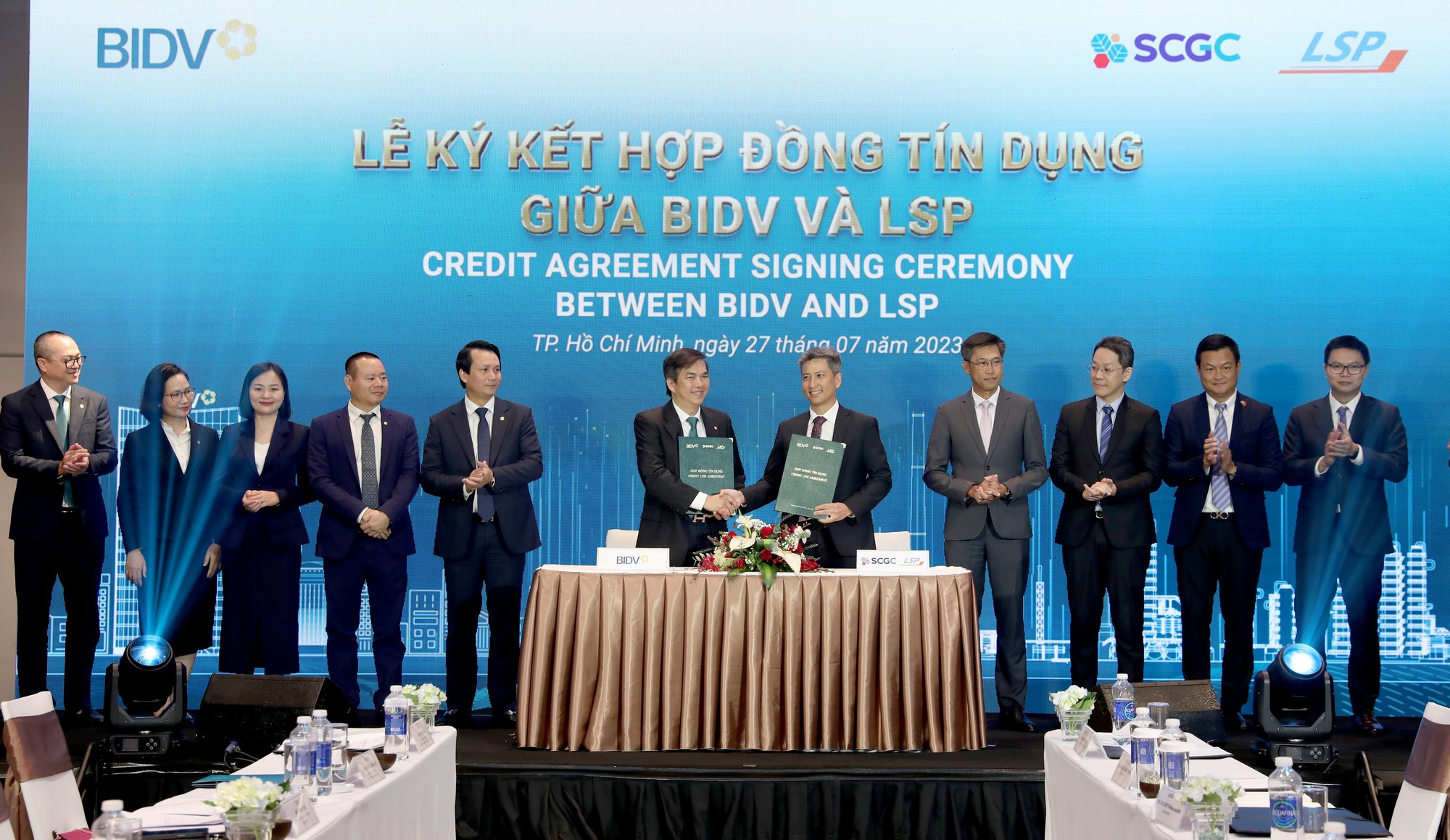 BIDV và LSP ký kết hợp đồng tín dụng hạn mức 200 triệu USD - Ảnh 1. BIDV và LSP ký kết hợp đồng tín dụng hạn mức 200 triệu USD - Ảnh 1.