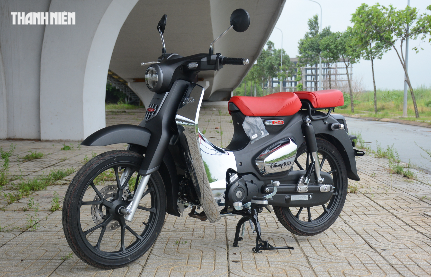 Honda Super Cub 'độc, lạ' về Việt Nam, dành cho dân sành chơi và chịu chơi - Ảnh 5.