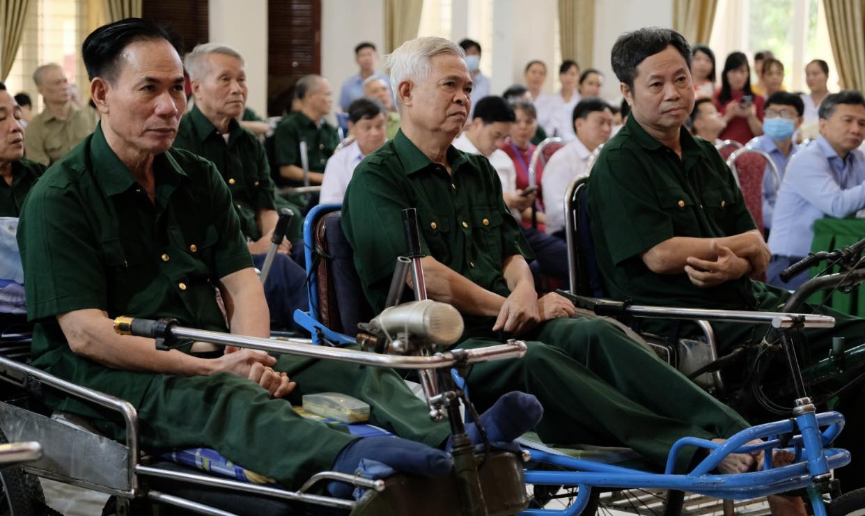 Hà Nội tặng người có công 4 mức quà - Ảnh 1.