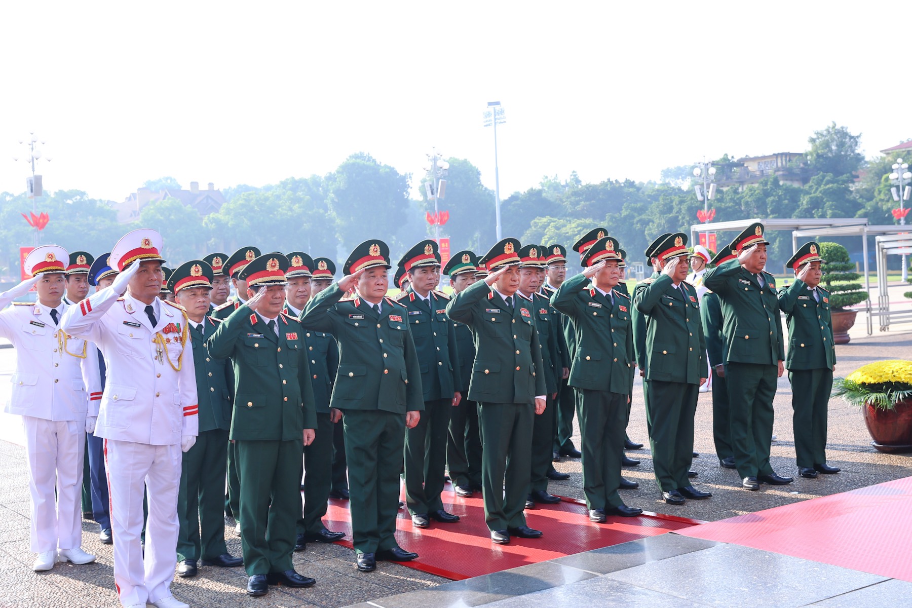 Lãnh đạo Đảng, Nhà nước vào lăng viếng Chủ tịch Hồ Chí Minh nhân Quốc khánh 2.9 - Ảnh 4.