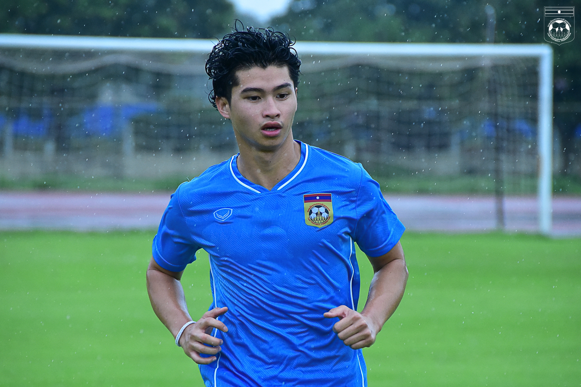 U.23 Lào triệu tập cầu thủ từ châu Âu để đấu U.23 Việt Nam - Ảnh 2.