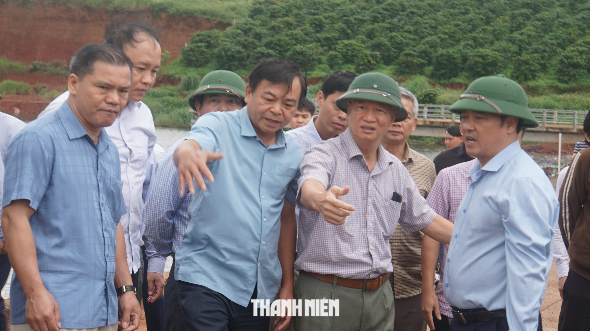 Bộ NN-PTNT làm việc với Đắk Nông về công tác phòng, chống thiên tai trên địa bàn - Ảnh 1.