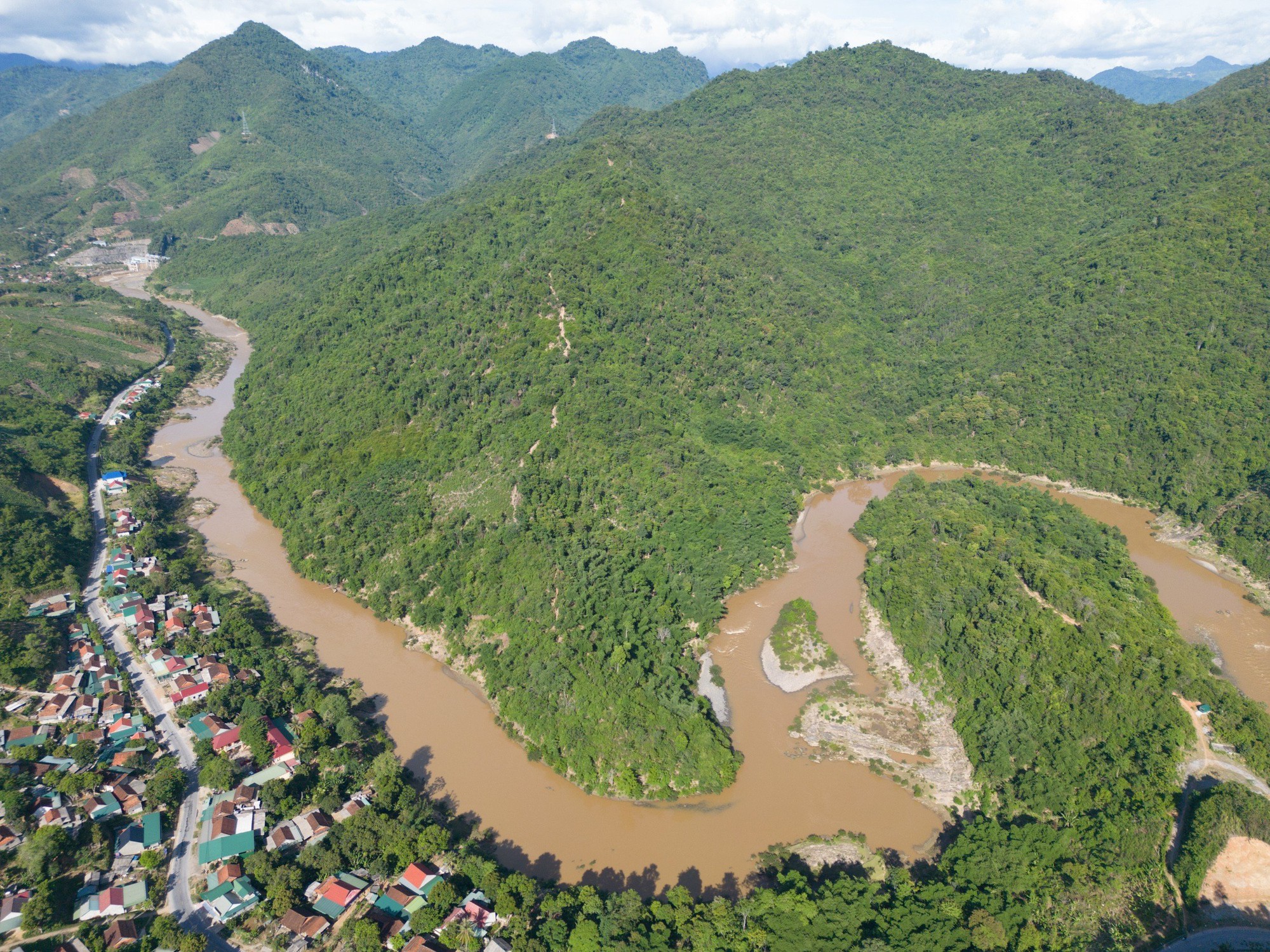 Chuyện về tộc người Ơ Đu - Ảnh 1.