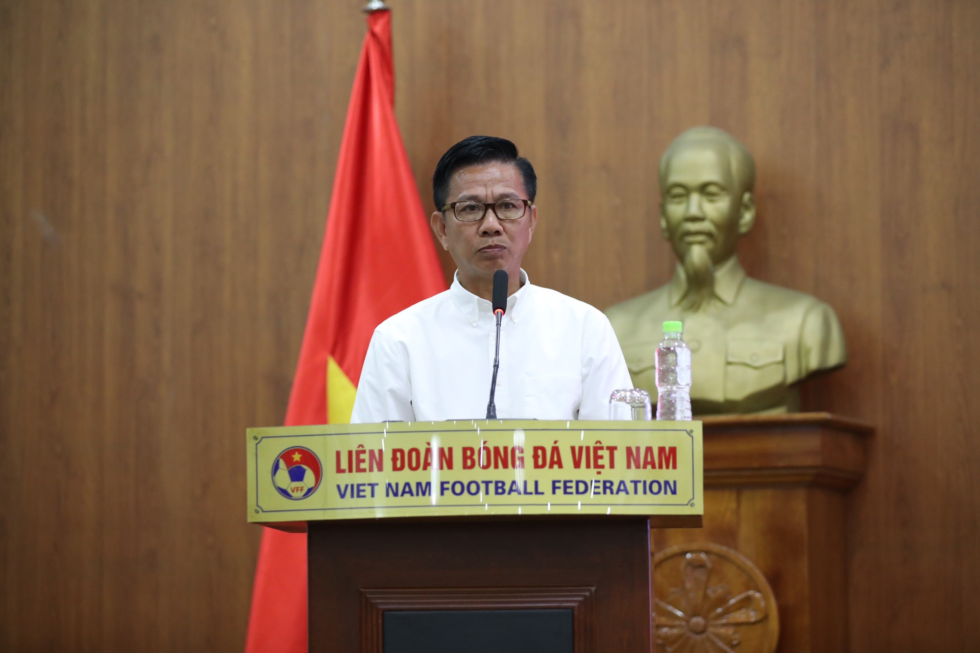 HLV Hoàng Anh Tuấn tiết lộ áp lực đặc biệt khi dẫn dắt U.23 Việt Nam - Ảnh 2.