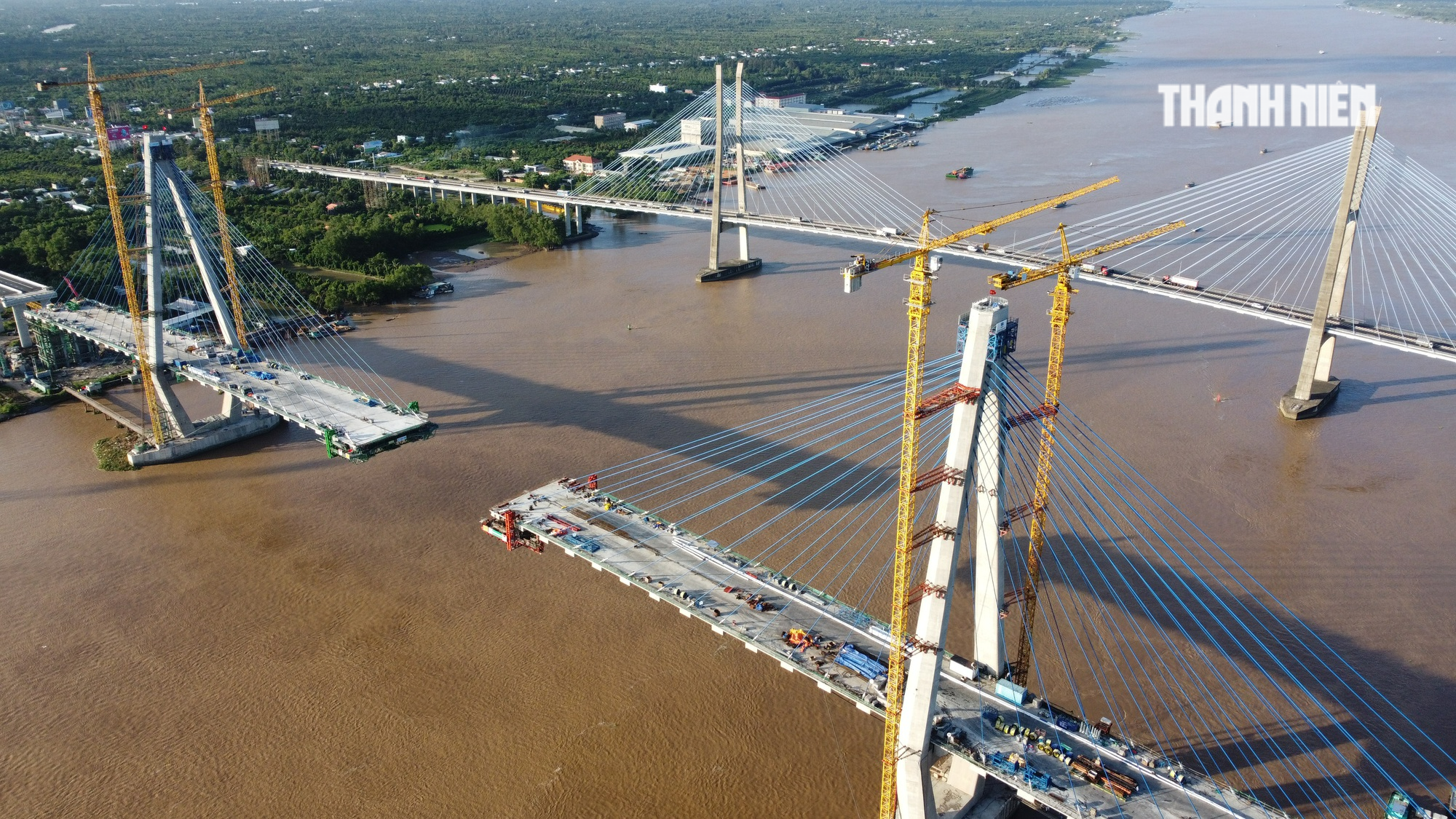 Cầu Mỹ Thuận 2 vượt khó để hợp long vào giữa tháng 10 - Ảnh 2.