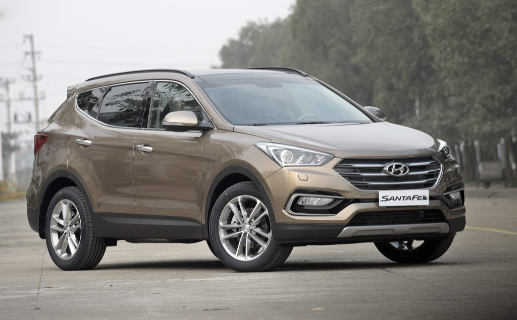 Gần 5.700 xe Hyundai Santa Fe tại Việt Nam 'lãnh án' triệu hồi do lỗi phanh ABS - Ảnh 1.