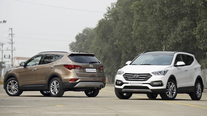 Gần 5.700 xe Hyundai Santa Fe tại Việt Nam 'lãnh án' triệu hồi do lỗi phanh ABS - Ảnh 3. Gần 5.700 xe Hyundai Santa Fe tại Việt Nam 'lãnh án' triệu hồi do lỗi phanh ABS - Ảnh 3.