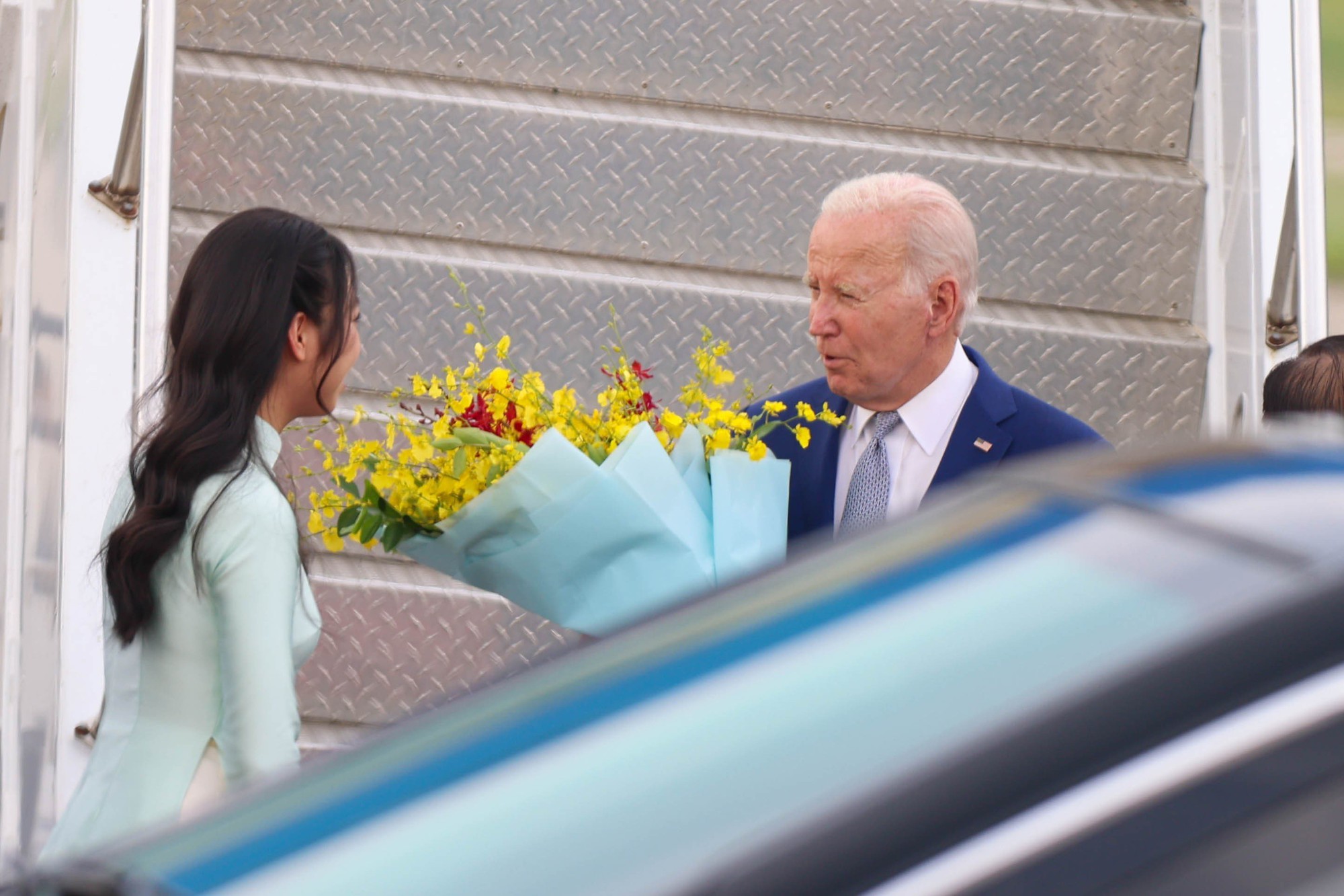 Tổng thống Mỹ Joe Biden đã đến Việt Nam - Ảnh 3.