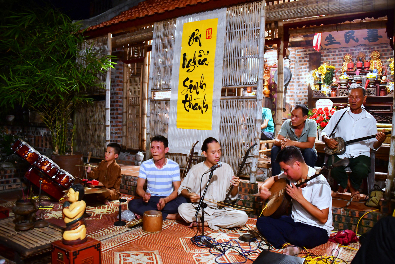 Bùi Công Sơn, kẻ đời say với xẩm - Ảnh 9.