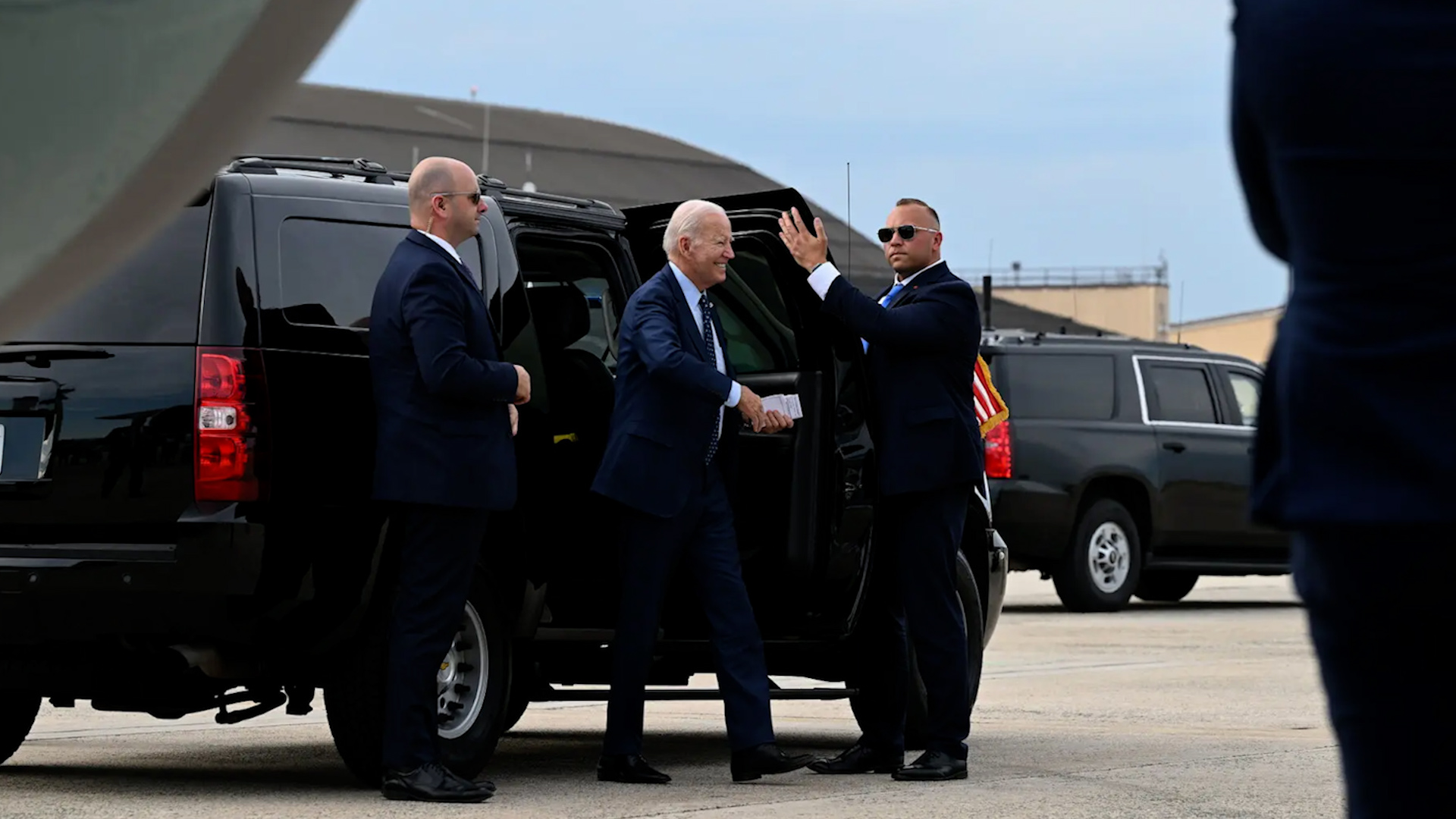 Nhìn lại các chuyến thăm của tổng thống Mỹ đến Việt Nam - Ảnh 1.