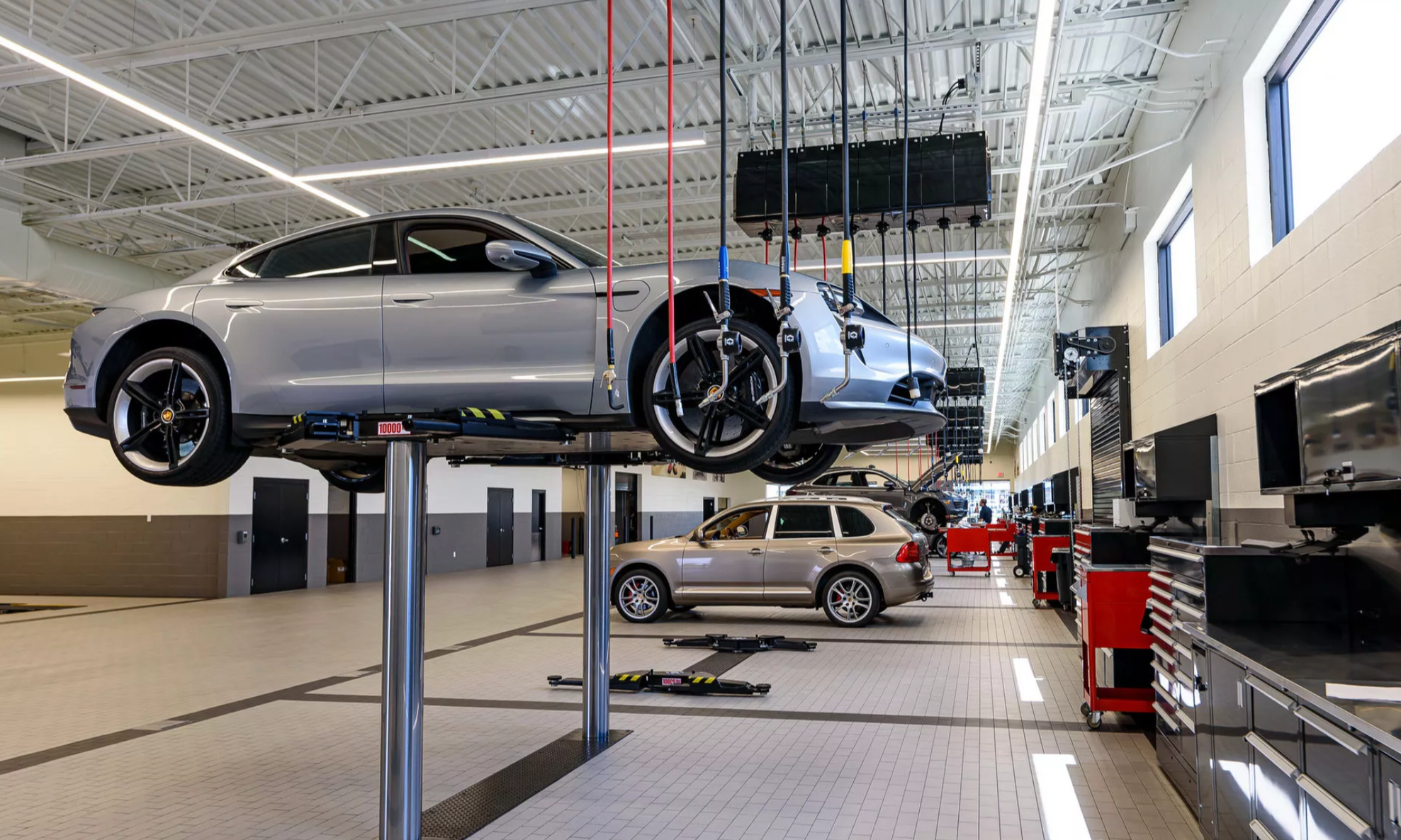 Cars incorporate many technologies, and repair costs are constantly ...