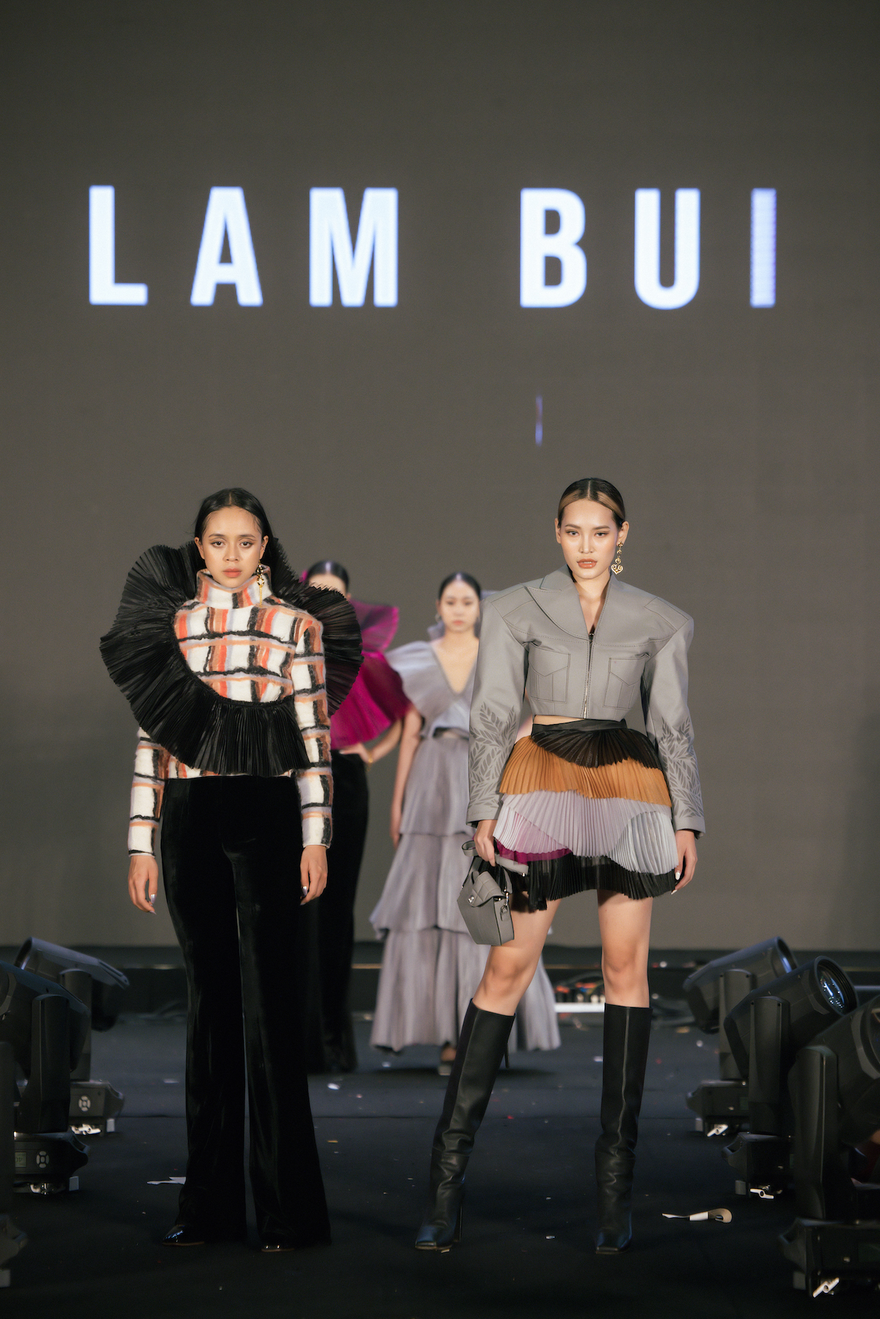 6 nhà thiết kế Việt tham gia trình diễn thời trang tại Lễ hội Vương quốc Anh - Ảnh 4.
