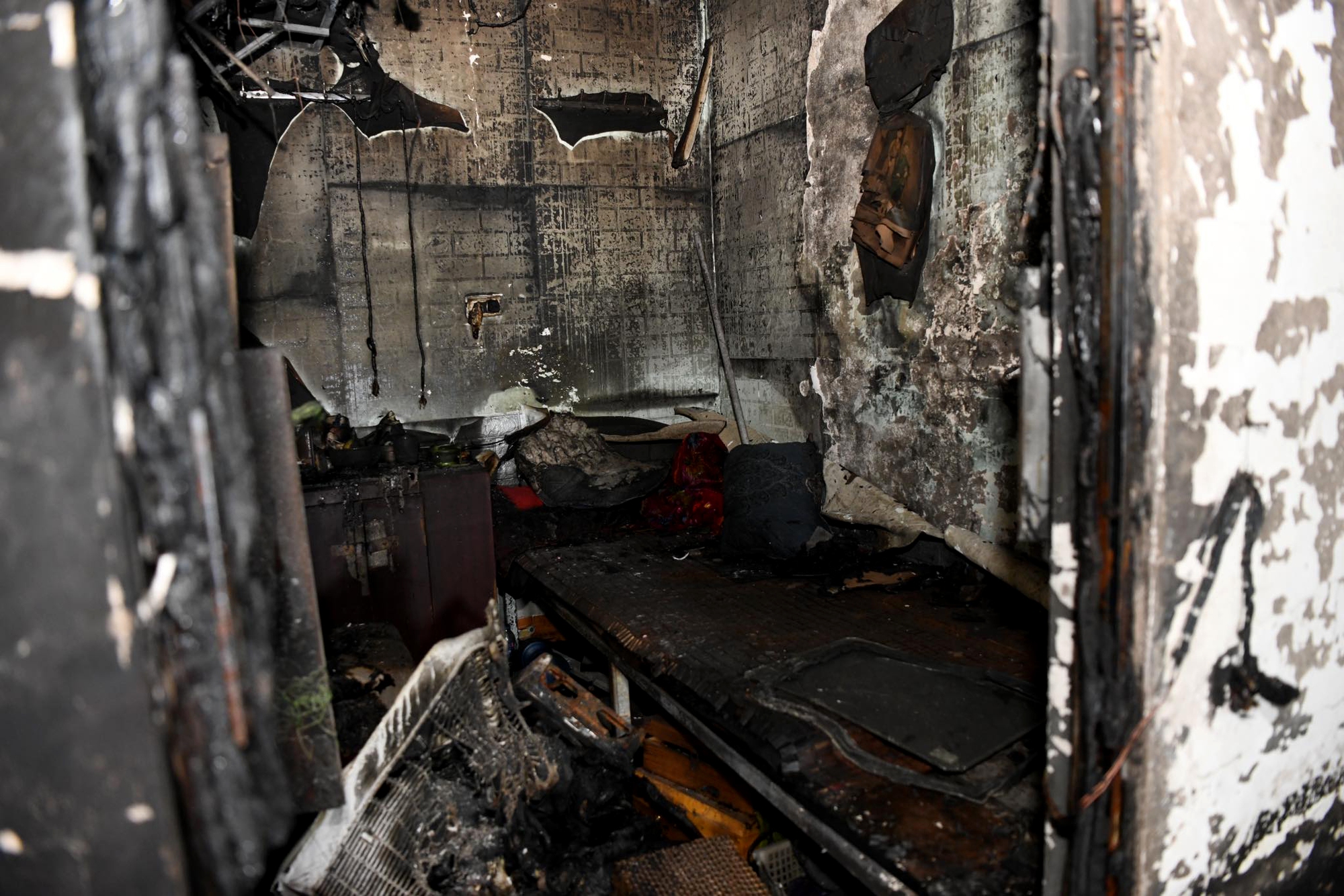 Ám ảnh bên trong chung cư mini bị cháy ở Hà Nội khiến nhiều người thiệt mạng - Ảnh 5.