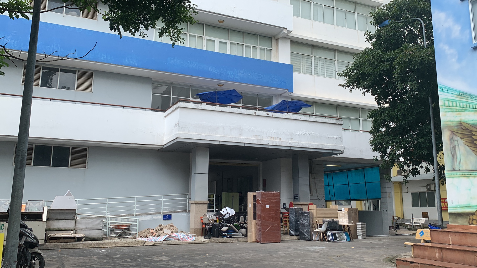 Trường ĐH Mở TP.HCM chuyển cơ sở, sinh viên lao đao tìm phòng trọ mới - Ảnh 1.