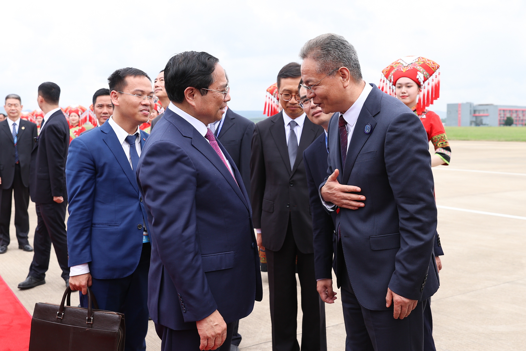 Thủ tướng: Mong Việt Nam trở thành điểm trung chuyển hàng hóa giữa ASEAN - Trung Quốc - Ảnh 12.
