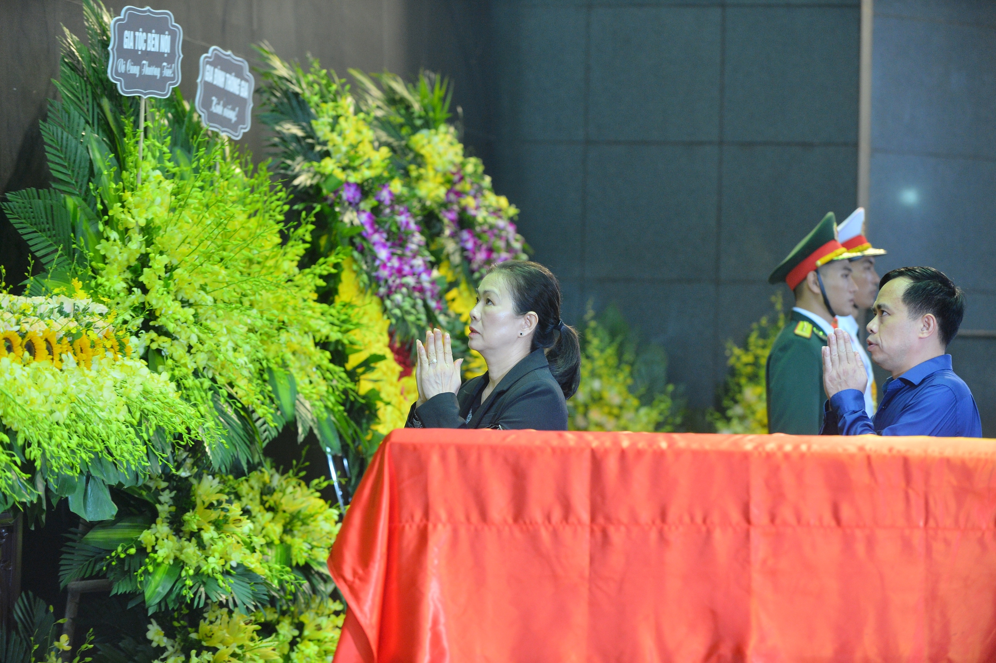 Lễ tang cấp cao Thượng tướng Nguyễn Chí Vịnh - Ảnh 9.