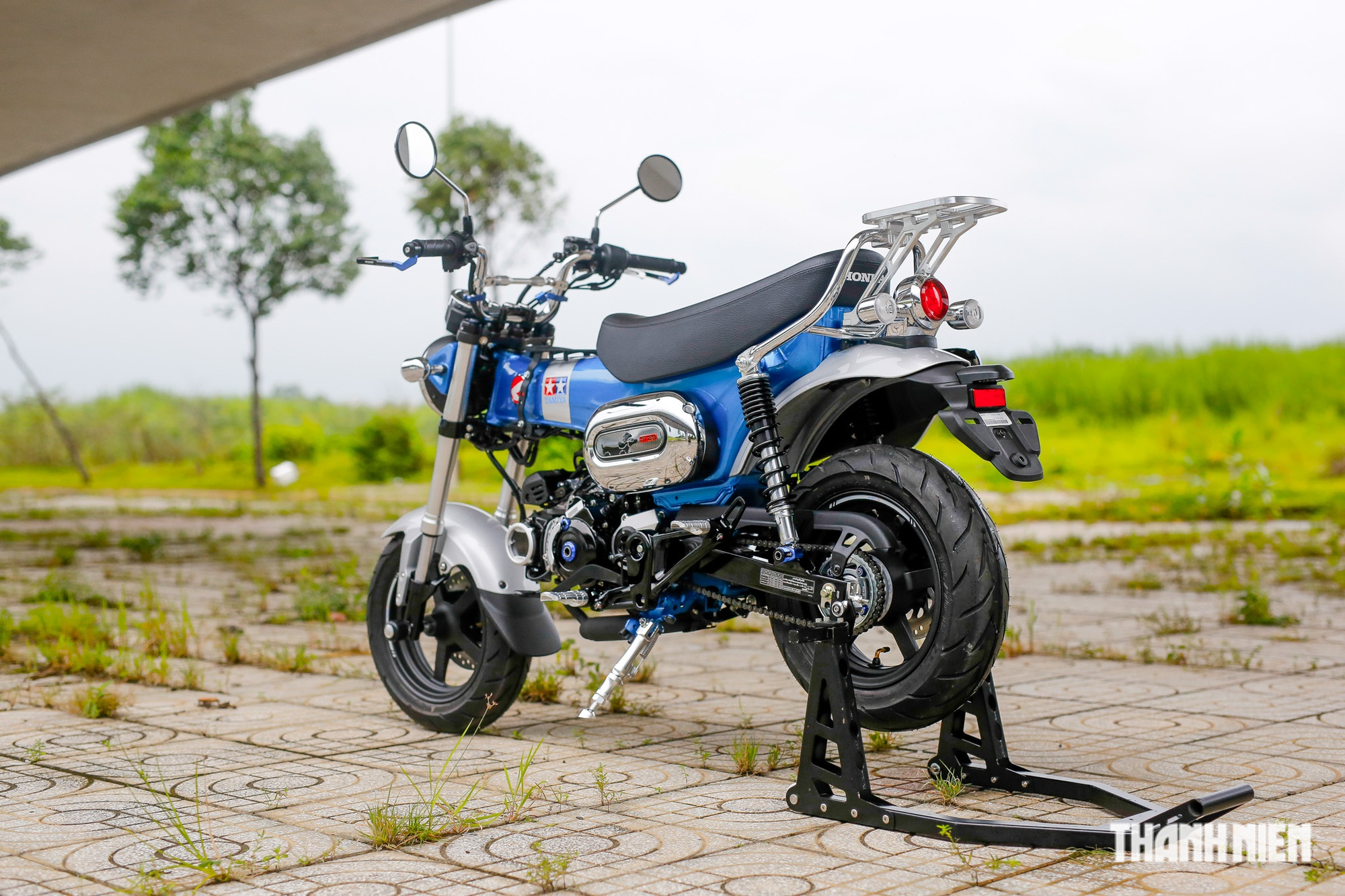 Ngắm Honda Dax Tamiya với gói 'đồ chơi' đắt tiền tại Việt Nam   - Ảnh 2.