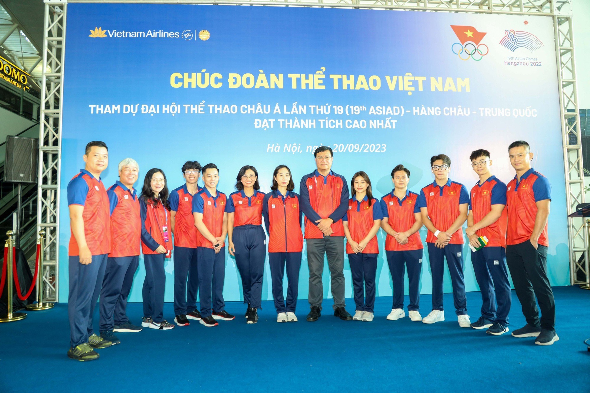Đoàn thể thao Việt Nam lên đường dự ASIAD 19, quyết tâm vươn ra biển lớn - Ảnh 2.