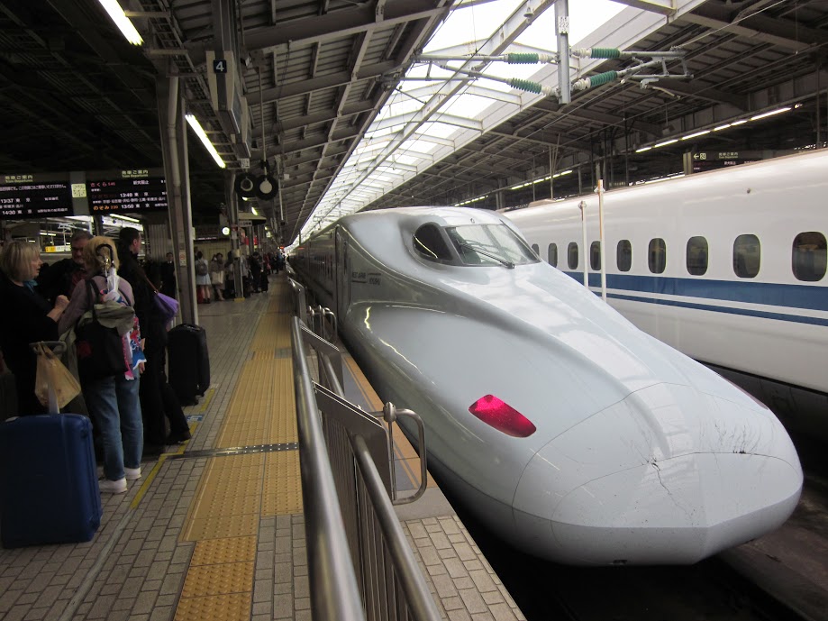 Du lịch tốc độ cao của Nhật Bản - Ảnh 2.