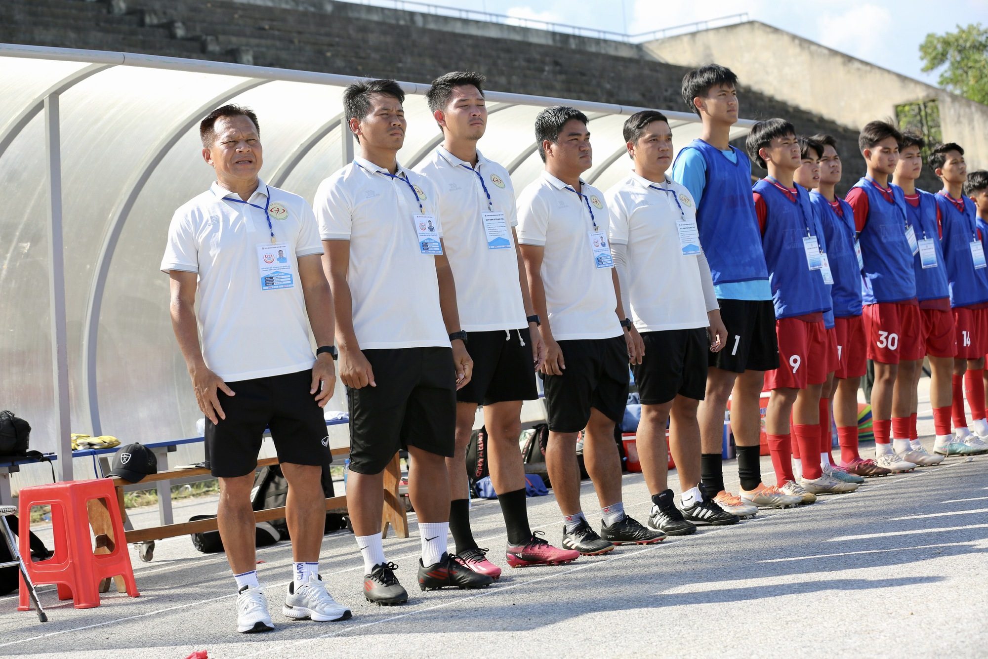 Sao U.23 Việt Nam đá chính, SLNA thắng trận đậm nhất vòng bảng giải U.21 - Ảnh 3.