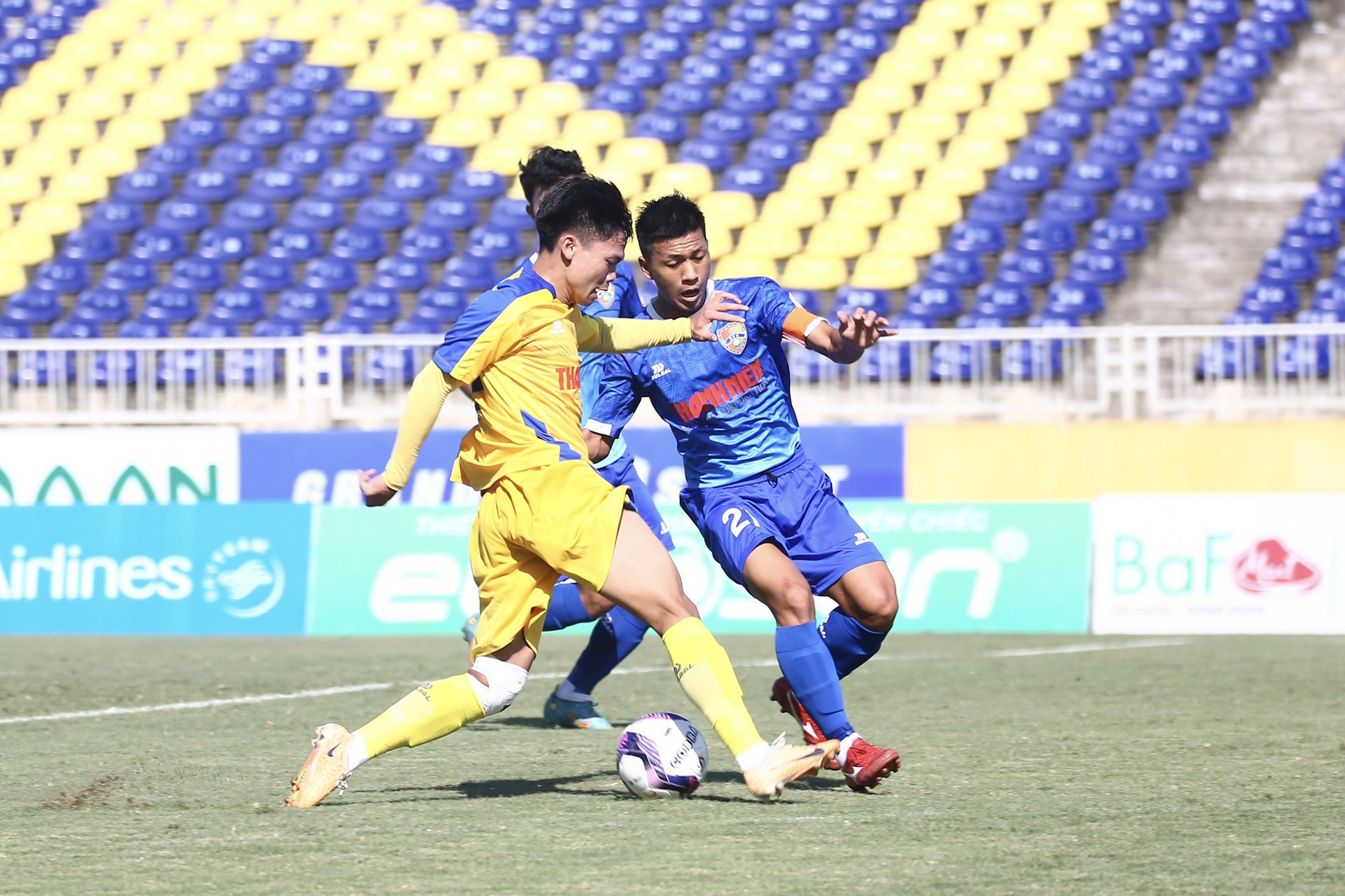 Sao U.23 Việt Nam đá chính, SLNA thắng trận đậm nhất vòng bảng giải U.21 - Ảnh 1.