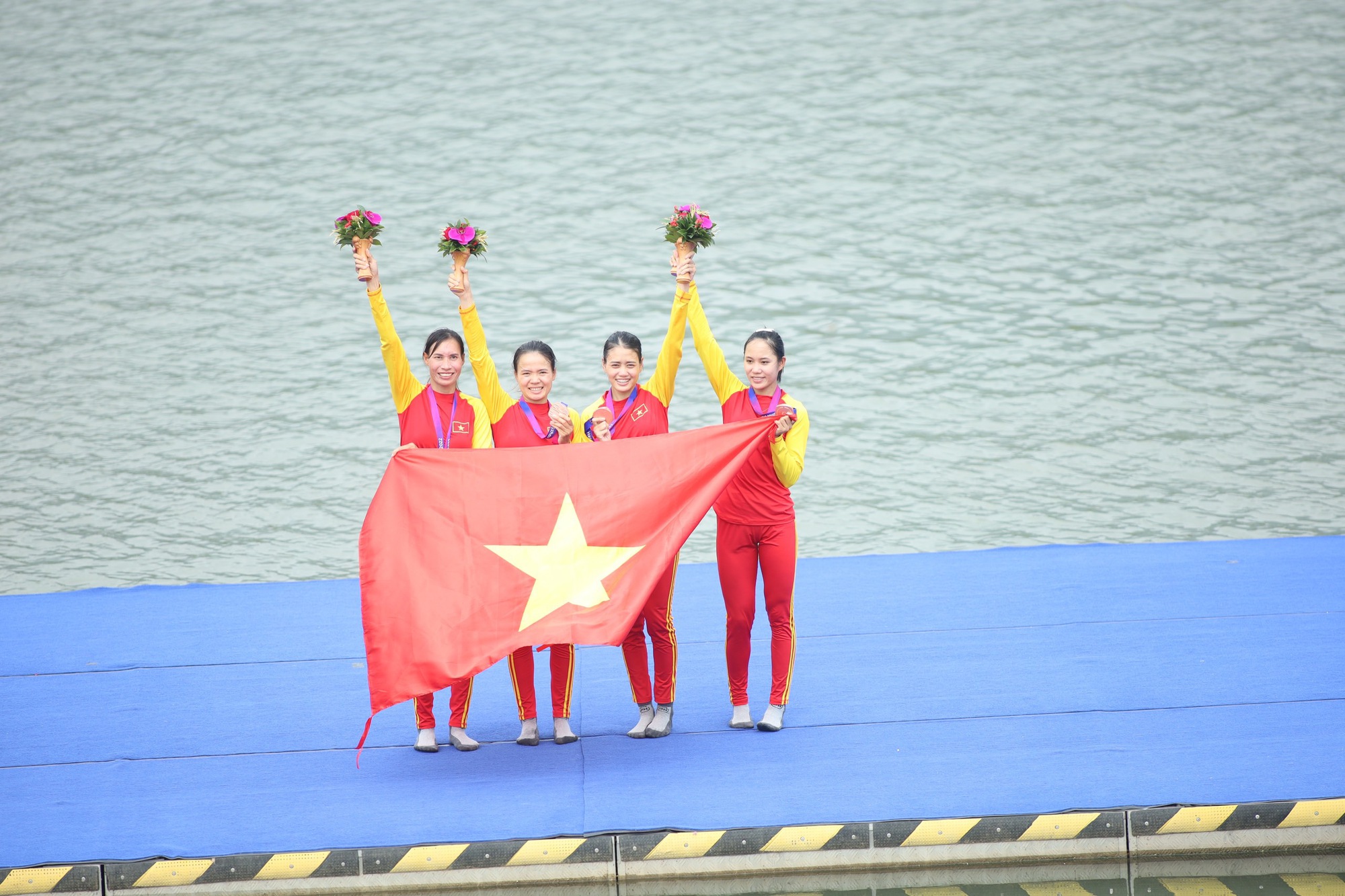 ASIAD 19: Rowing xuất sắc giành thêm 1 HCĐ, đoàn Việt Nam đã có 3 huy chương - Ảnh 3.