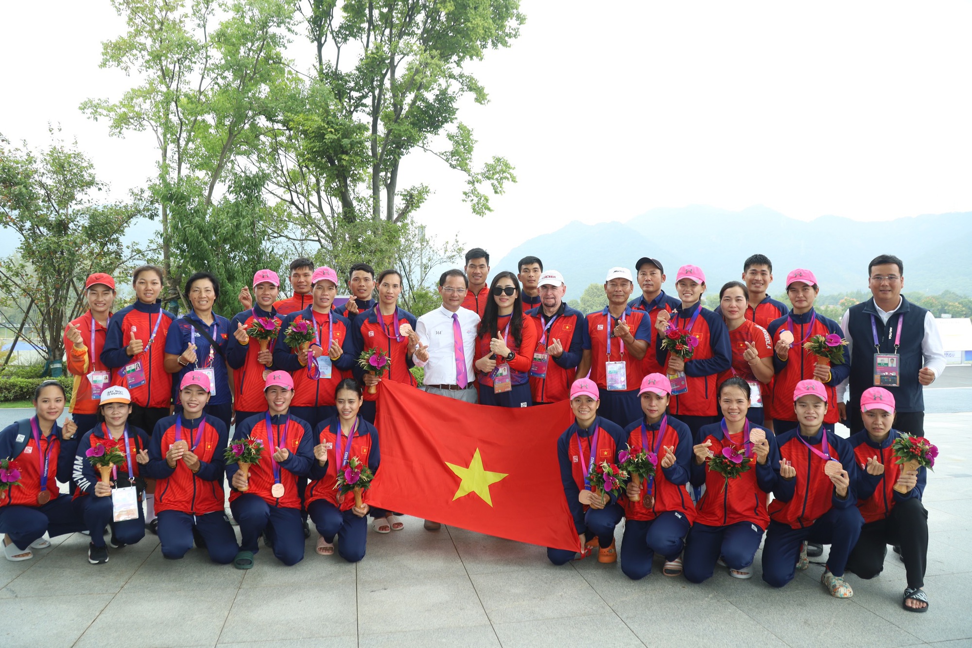 ASIAD 19: Việt Nam đã có 5 huy chương, xạ thủ Hữu Vương xuất sắc giành HCB - Ảnh 5.