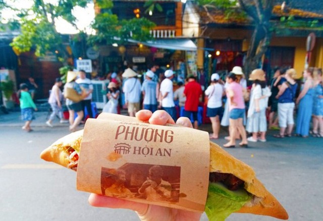 Hundreds of people poisoned by Phuong bread: Proposal to suspend operations for 3-5 months - Photo 2.