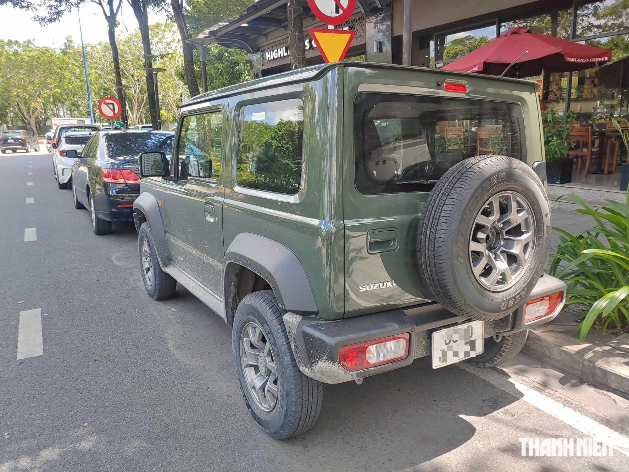 Ưu, nhược Suzuki Jimny tại Việt Nam: 'đồ chơi' cho người thừa tiền   - Ảnh 2.