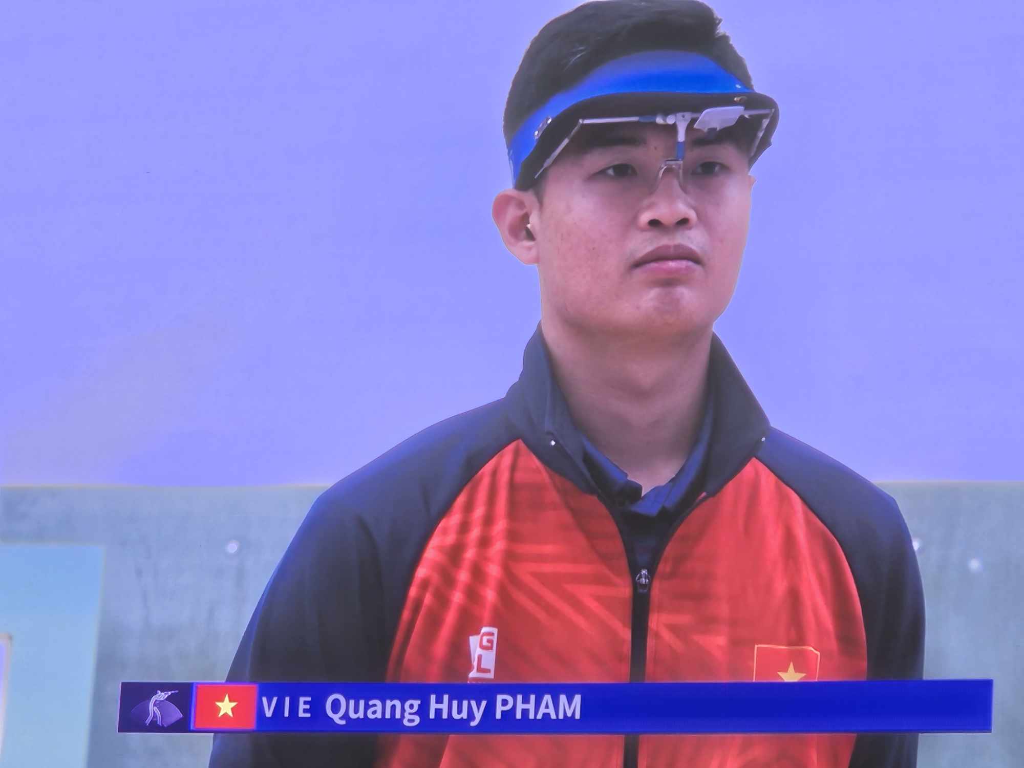 Bố xạ thủ Phạm Quang Huy: 'Tôi xúc động vỡ òa con trai giành HCV ASIAD 19' - Ảnh 3.