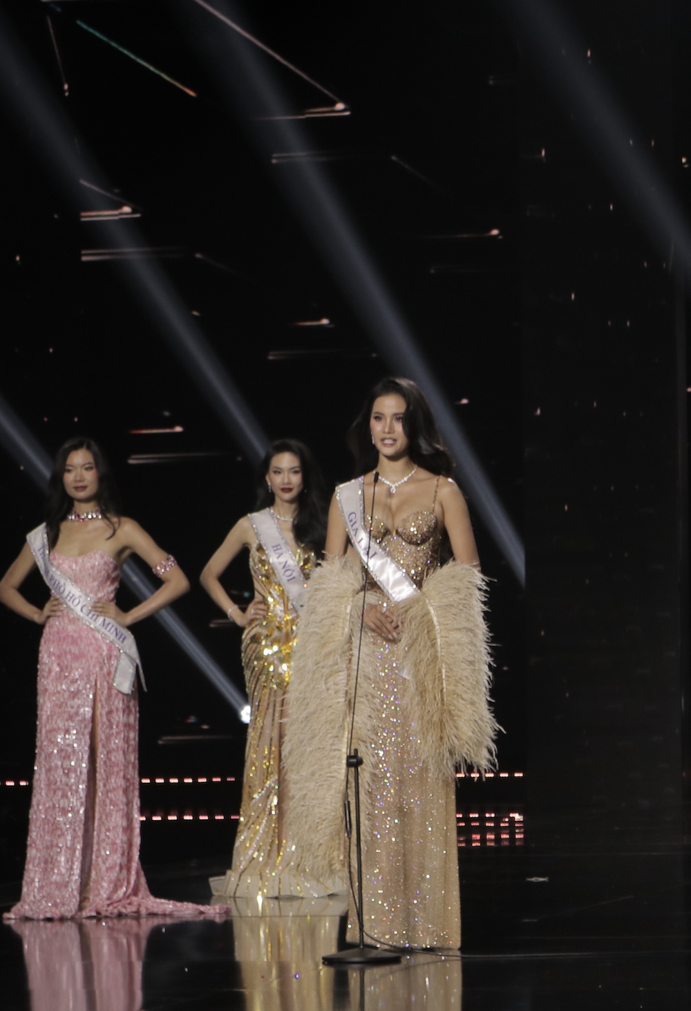 'Cô gái chăn trâu' Hương Ly đăng quang Miss Universe Vietnam 2023 - Ảnh 10.