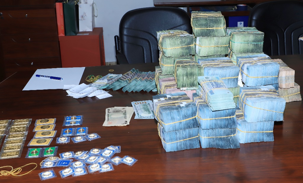 Tiếp tục xét xử đường dây lừa đảo ‘lùa’ khách đi xem đất ở Đồng Nai- Ảnh 2. Tiếp tục xét xử đường dây lừa đảo ‘lùa’ khách đi xem đất ở Đồng Nai- Ảnh 2.