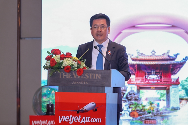 Vietjet công bố đường bay thẳng đầu tiên nối Hà Nội - Jakarta - Ảnh 2.