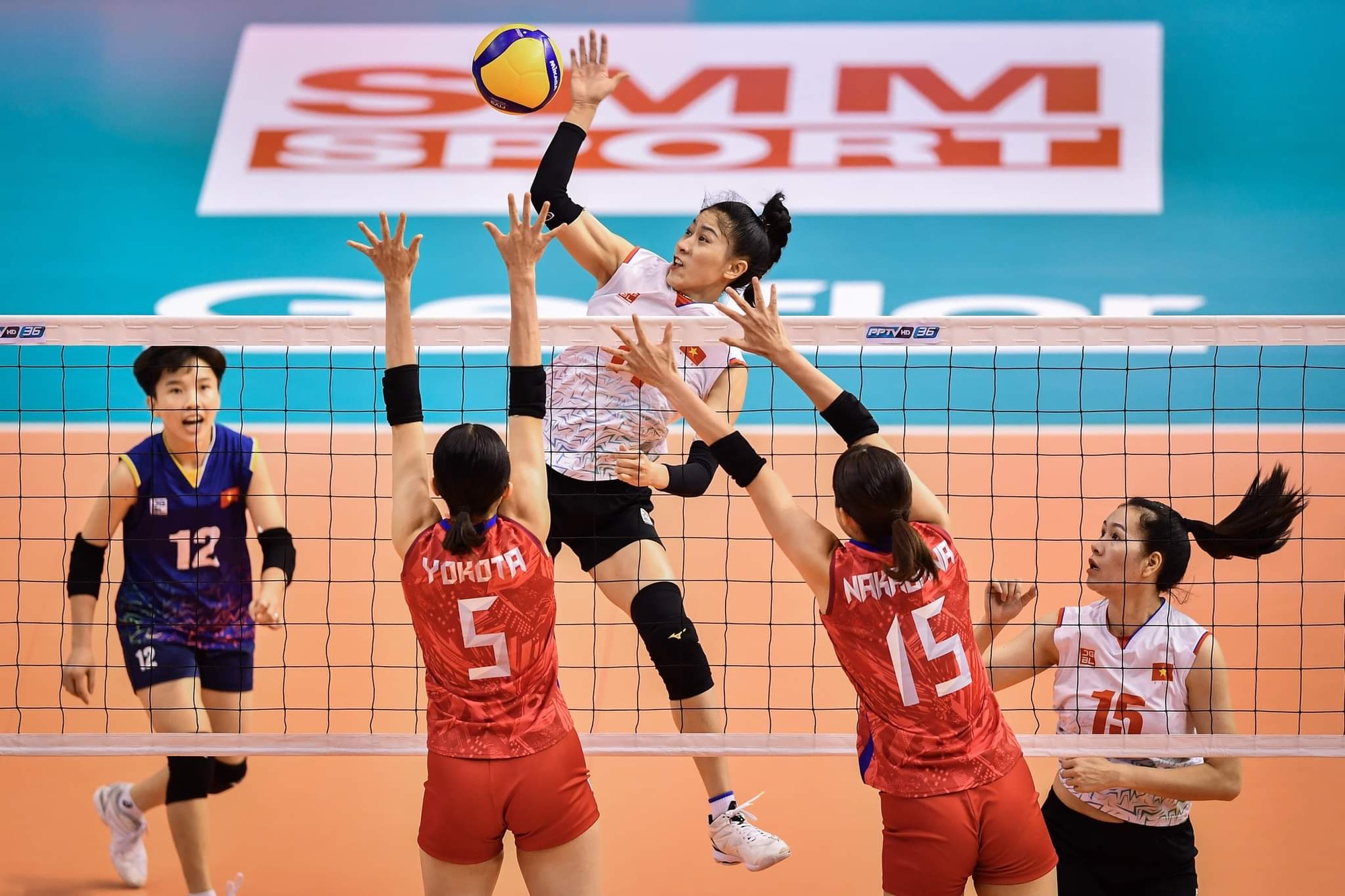 Thua ngược Nhật Bản, bóng chuyền nữ Việt Nam xếp hạng tư giải vô địch châu Á - Ảnh 1.