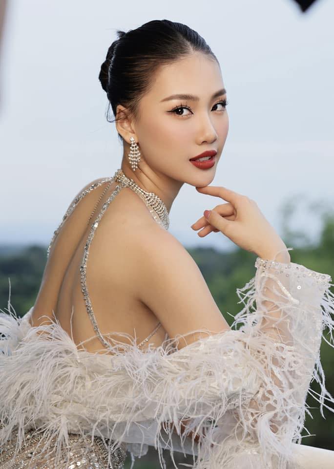 Vì sao Bùi Quỳnh Hoa gác danh hiệu 'Siêu mẫu Quốc tế' để thi Miss Universe Vietnam? - Ảnh 1.