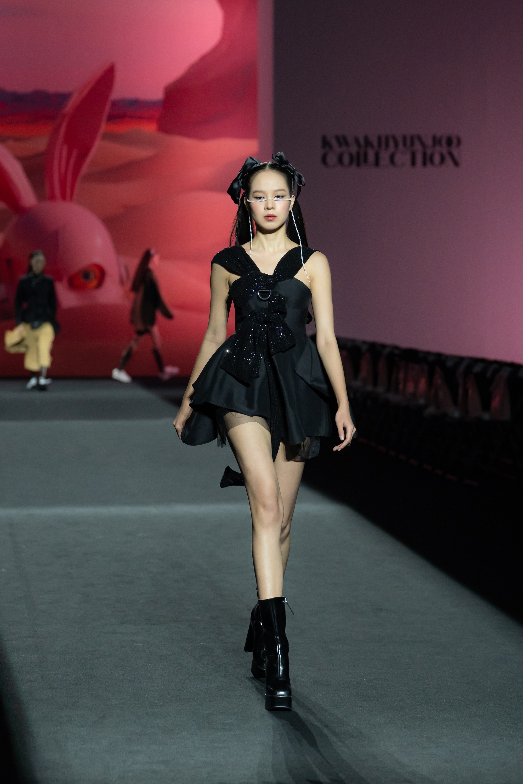Hoa hậu Thanh Thủy lần đầu diễn Seoul Fashion Week - Ảnh 3.