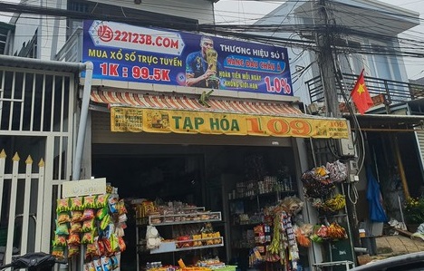 Bộ Tài chính lên tiếng về 'không quản được thì cấm' khi mua bán xổ số online - Ảnh 1. Bộ Tài chính lên tiếng về 'không quản được thì cấm' khi mua bán xổ số online - Ảnh 1.