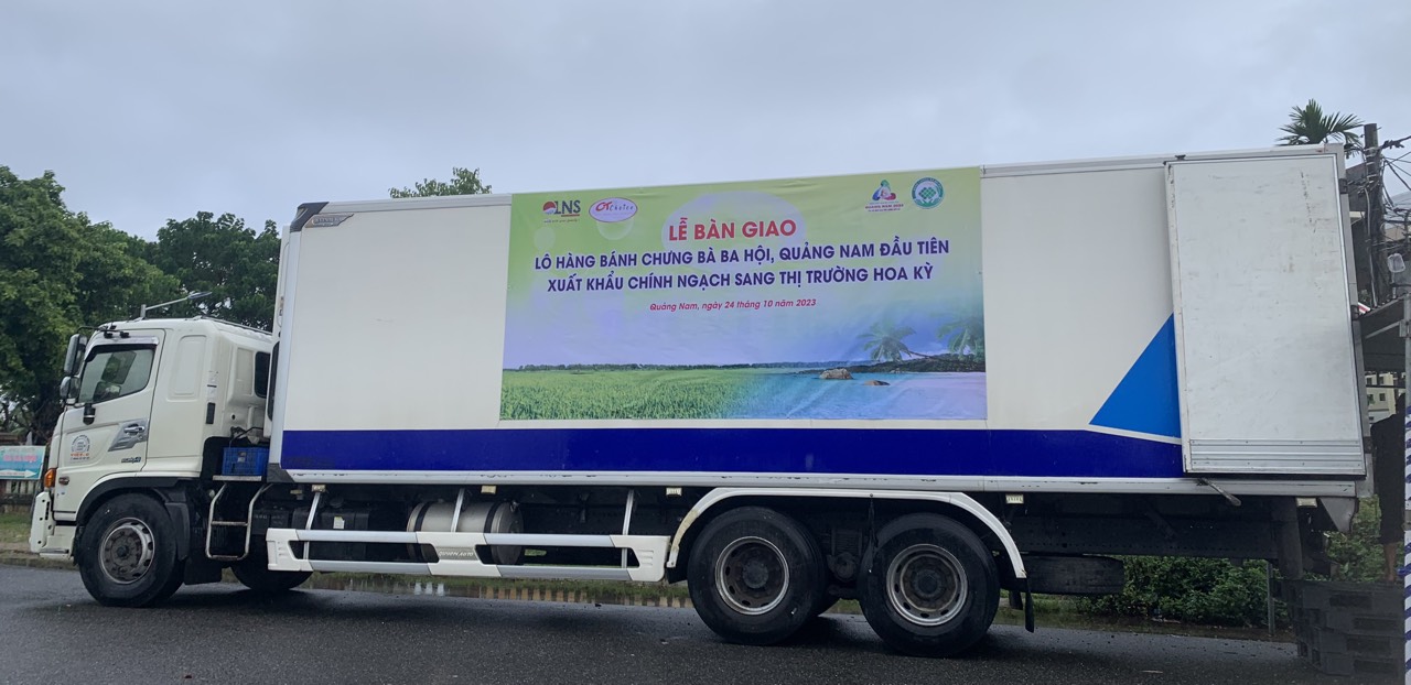 Bánh chưng, mì Quảng, cua Cà Mau… nườm nượp sang Mỹ đón tết- Ảnh 7. Bánh chưng, mì Quảng, cua Cà Mau… nườm nượp sang Mỹ đón tết- Ảnh 7.