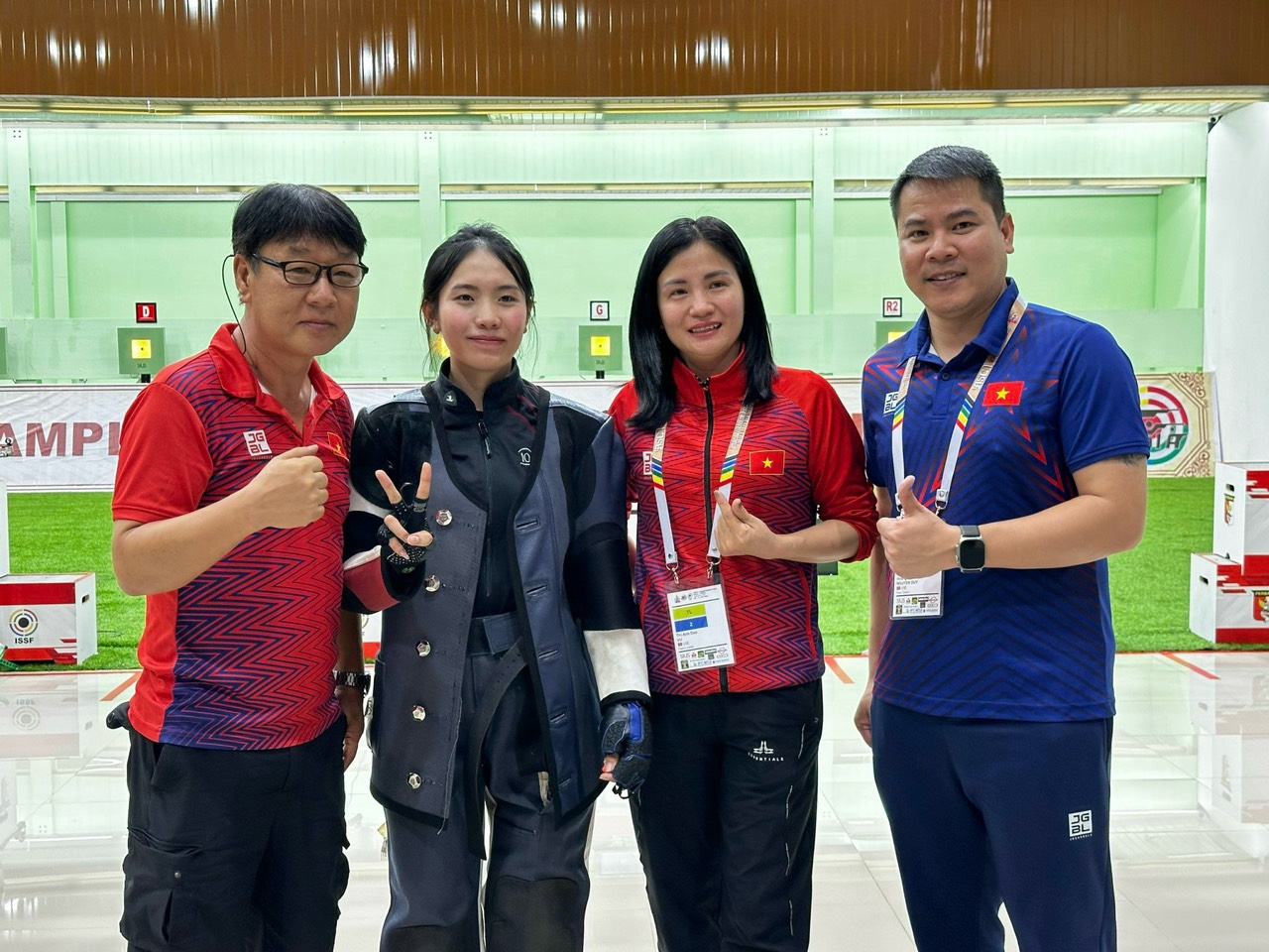 Thể thao Việt Nam xuất sắc giành thêm vé đến Olympic, đội tuyển bắn súng làm nên lịch sử- Ảnh 2.