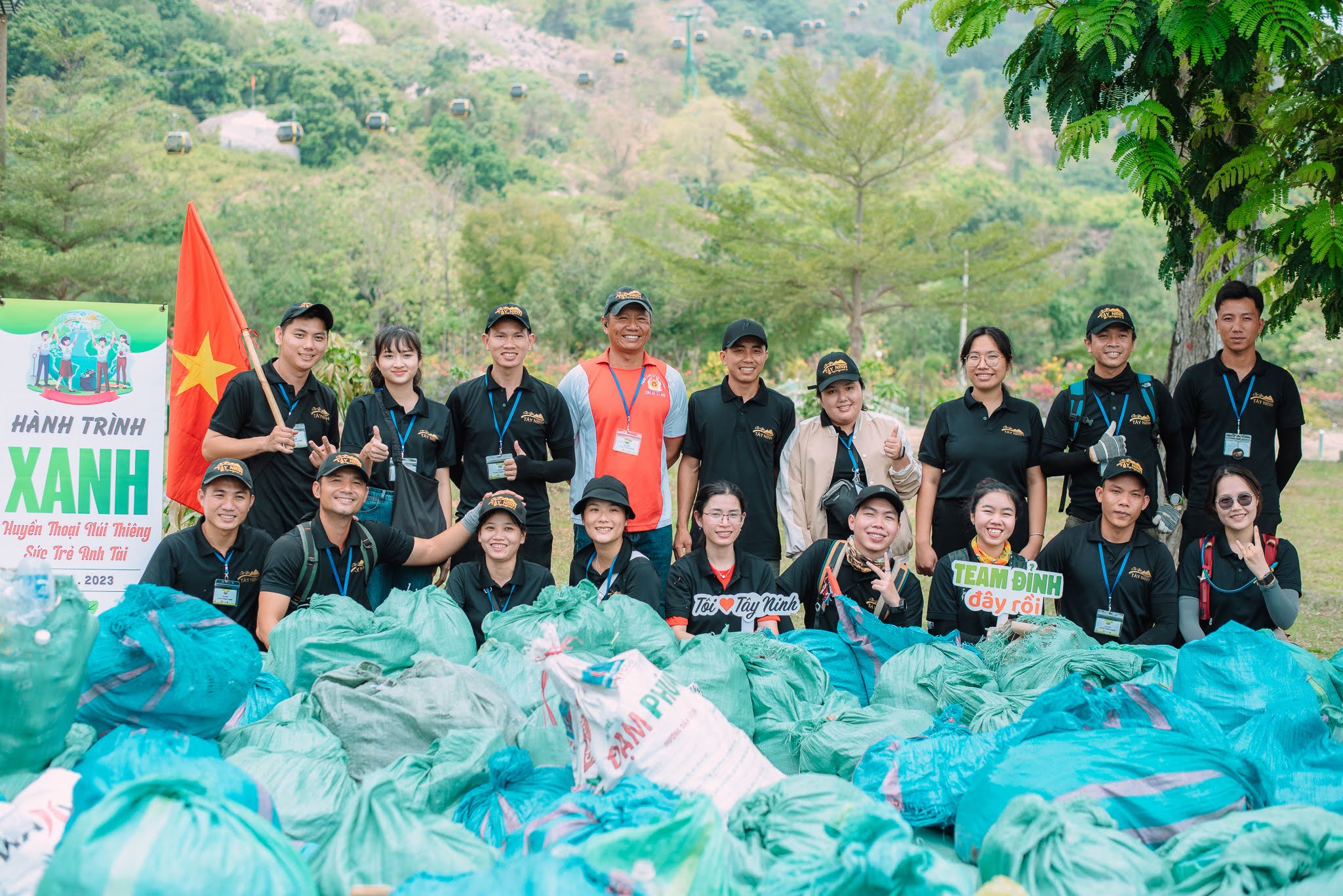 Phát động chiến dịch 'Ngày xanh núi Bà' làm sạch núi Bà Đen, Tây Ninh- Ảnh 3.